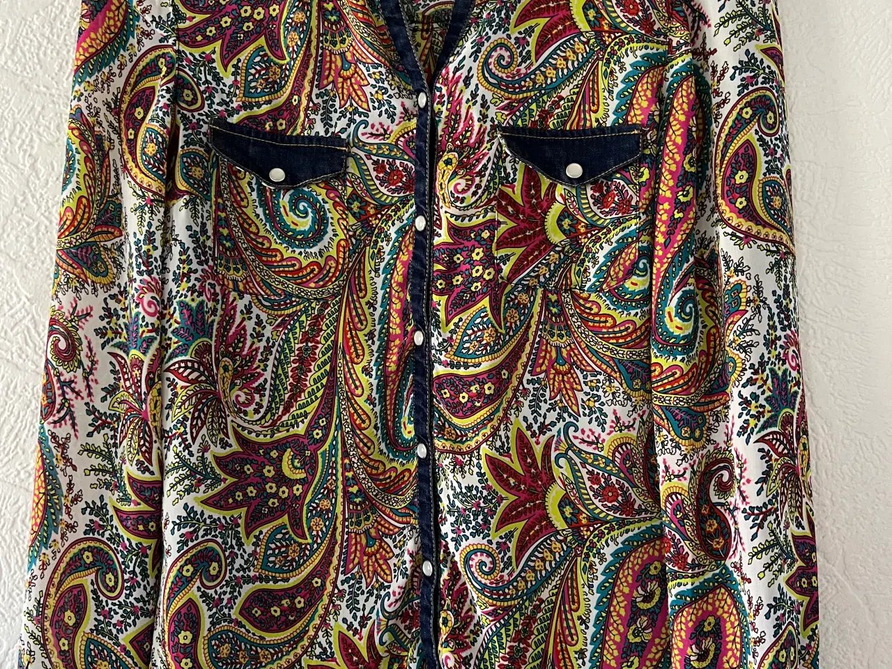 Billede 1 - Skjorte fra Zara Trafaluc. Str. S. 