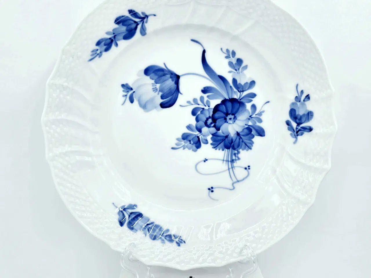 Billede 6 - Blå Blomst Svejfet Frokosttallerken 