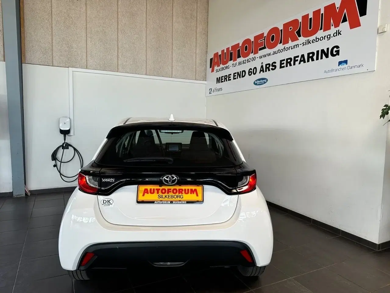 Billede 13 - Toyota Yaris 1,0 Essential Van
