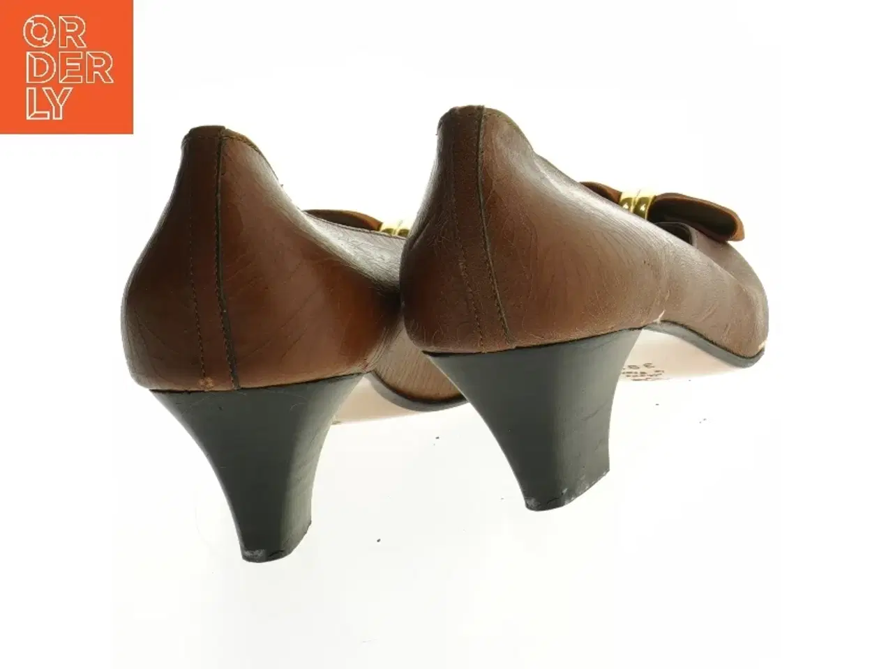 Billede 3 - Brune pumps med sløjfe fra Via Montenapoleone (str. 39,5)