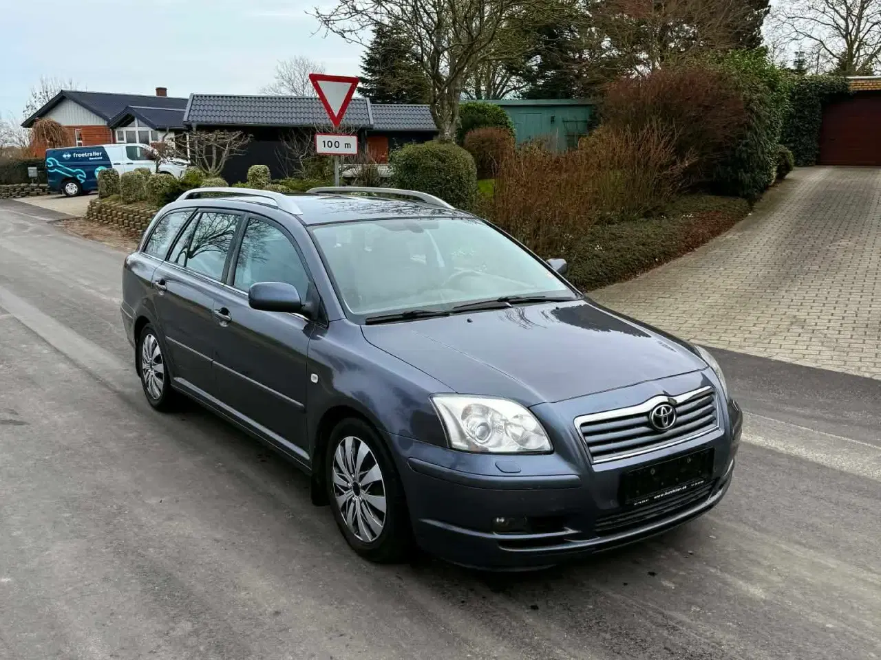 Billede 2 - Toyota Avensis 1.8 benzin nysynet 