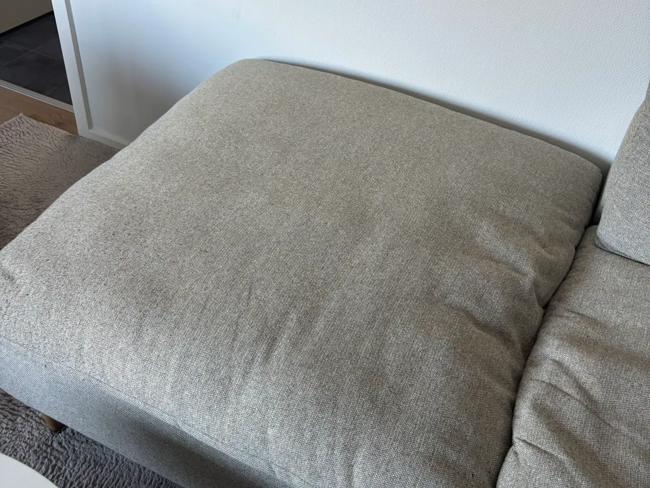 Billede 2 - Sofa med puf