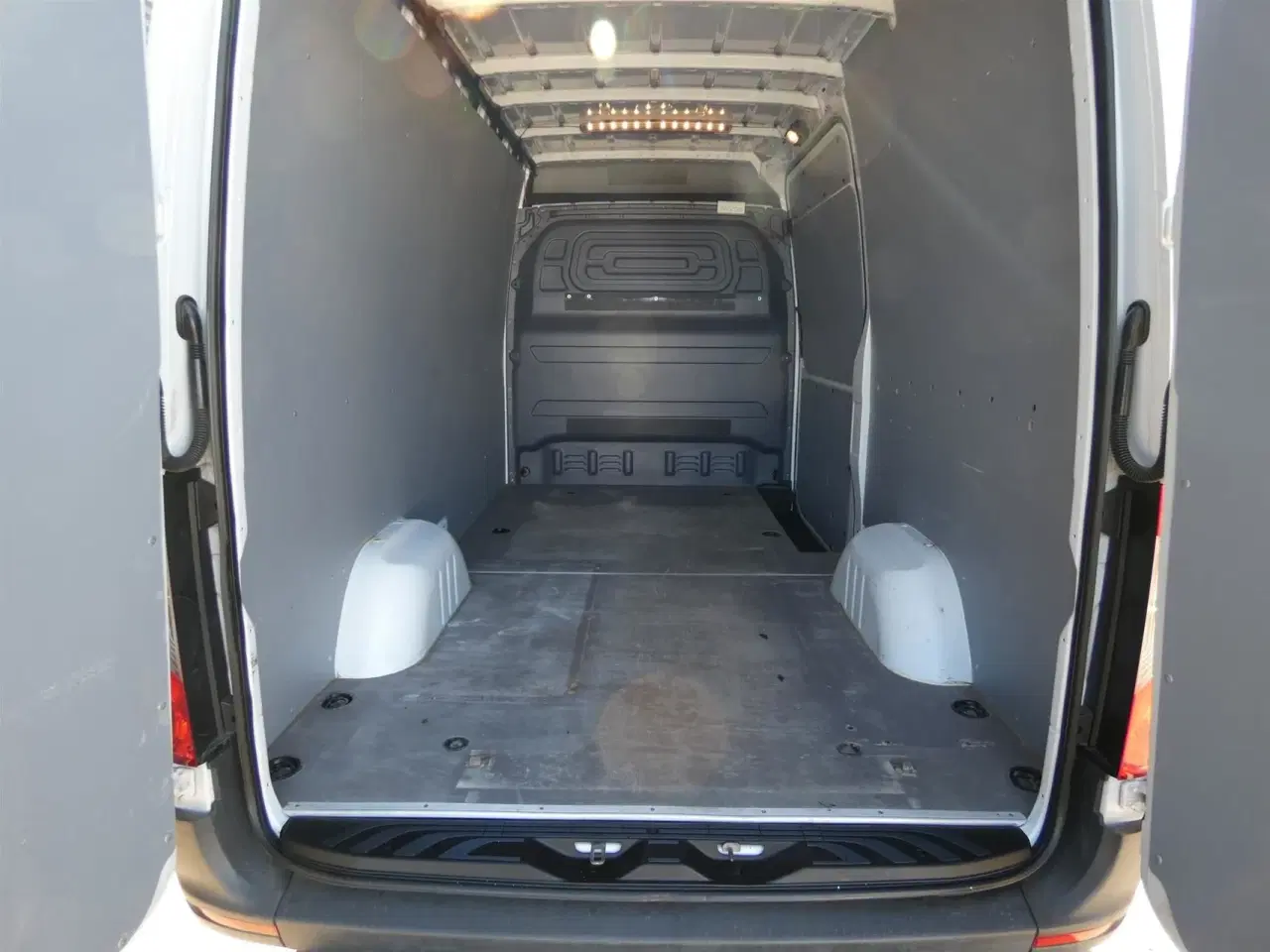 Billede 8 - Mercedes-Benz Sprinter 316 2,1 CDI A2 H2 RWD 163HK Van 6g