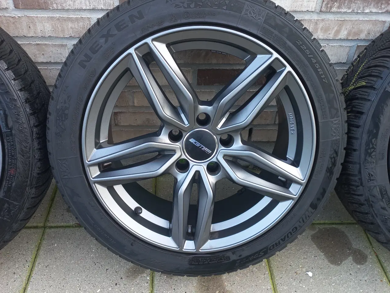 Billede 3 - Alufælge 5 x 112 med Nexen vinterdæk 225/45R17