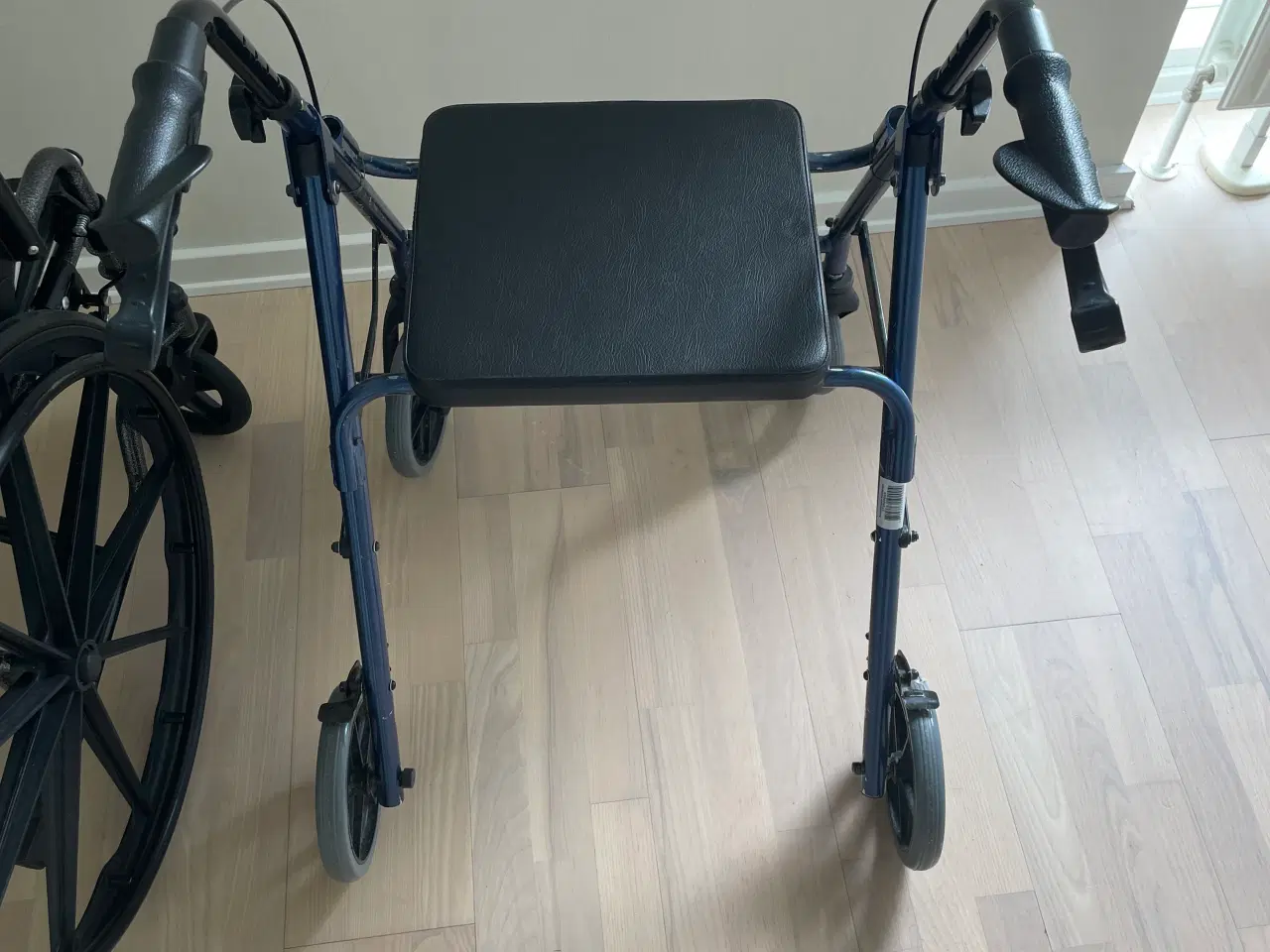 Billede 2 - Rollator 