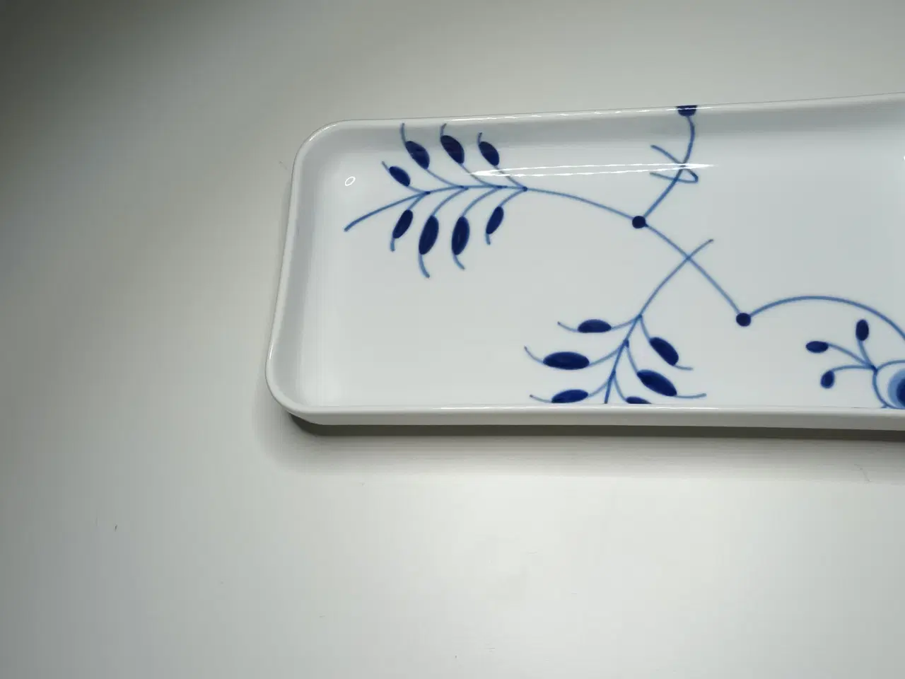 Billede 1 - Royal Copenhagen, Blå Mega Riflet serveringsfad