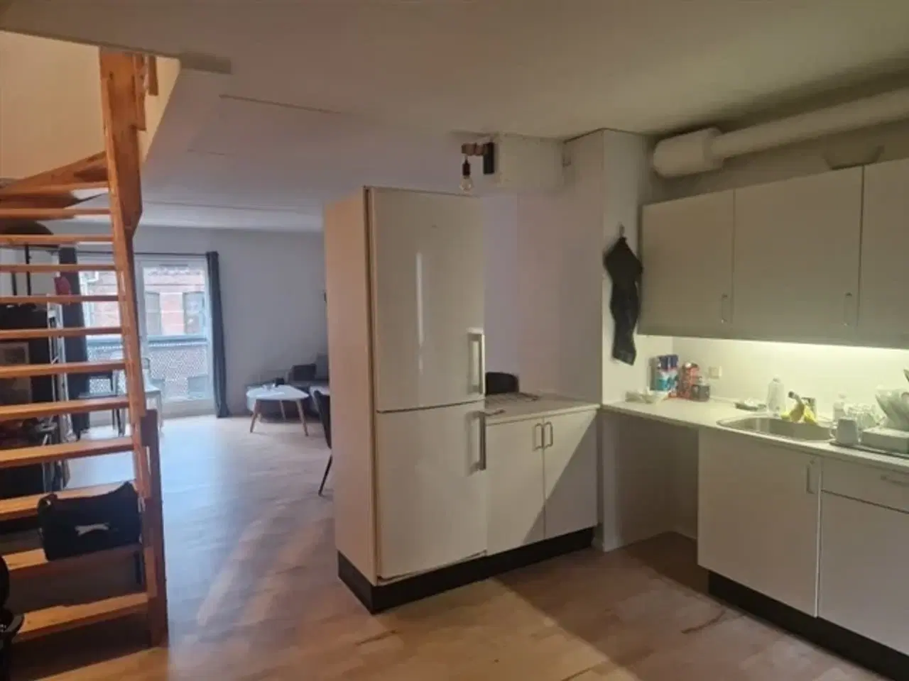 Billede 1 - Looking for a person to rent a room from May. 2023, Valby, København