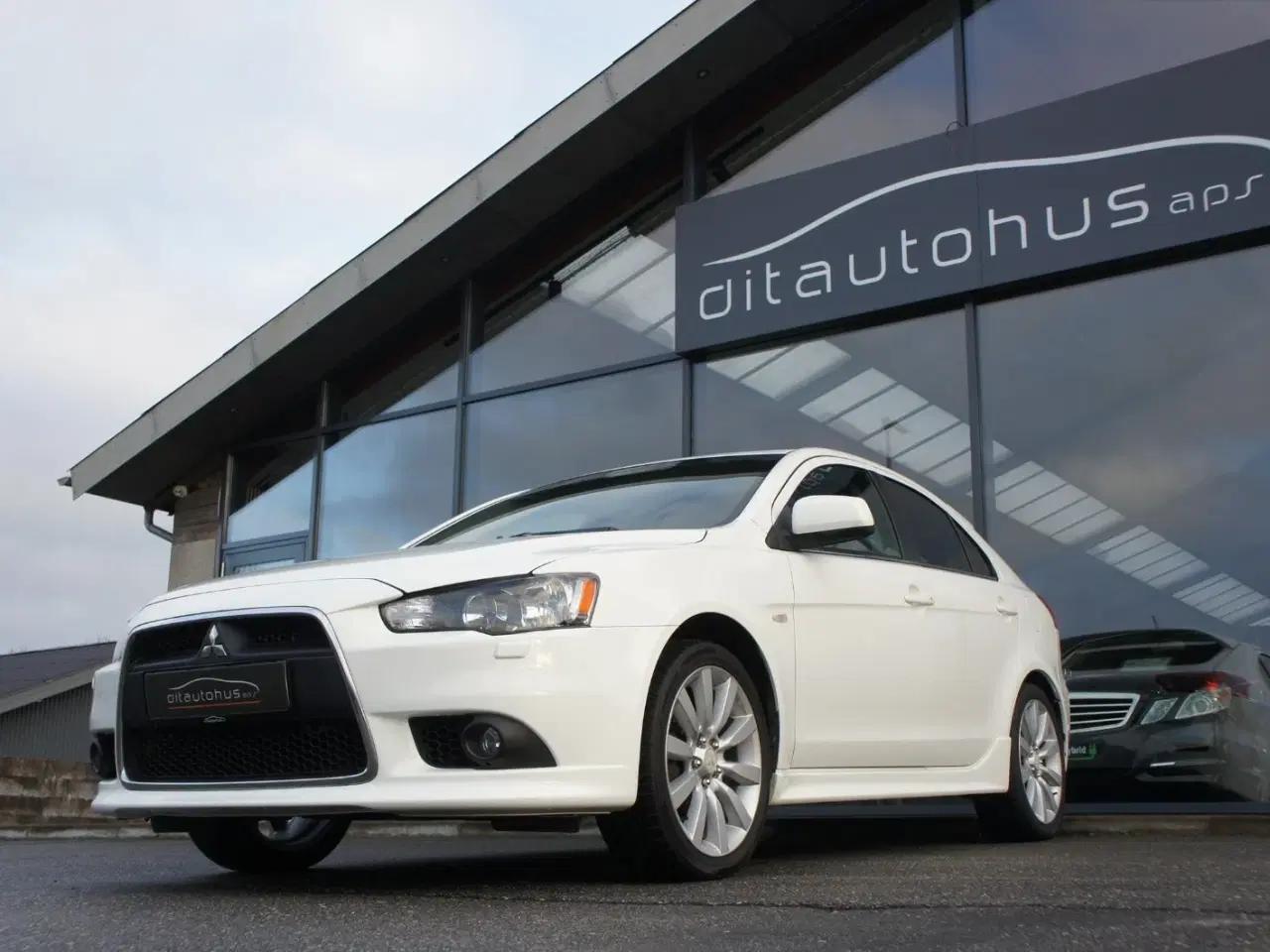 Billede 2 - Mitsubishi Lancer 1,8 Instyle SportBack