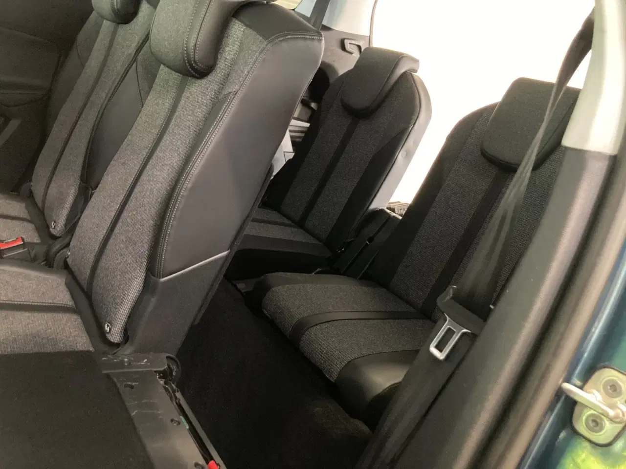 Billede 11 - Peugeot 5008 1,2 e-THP 130 Allure EAT6 7prs