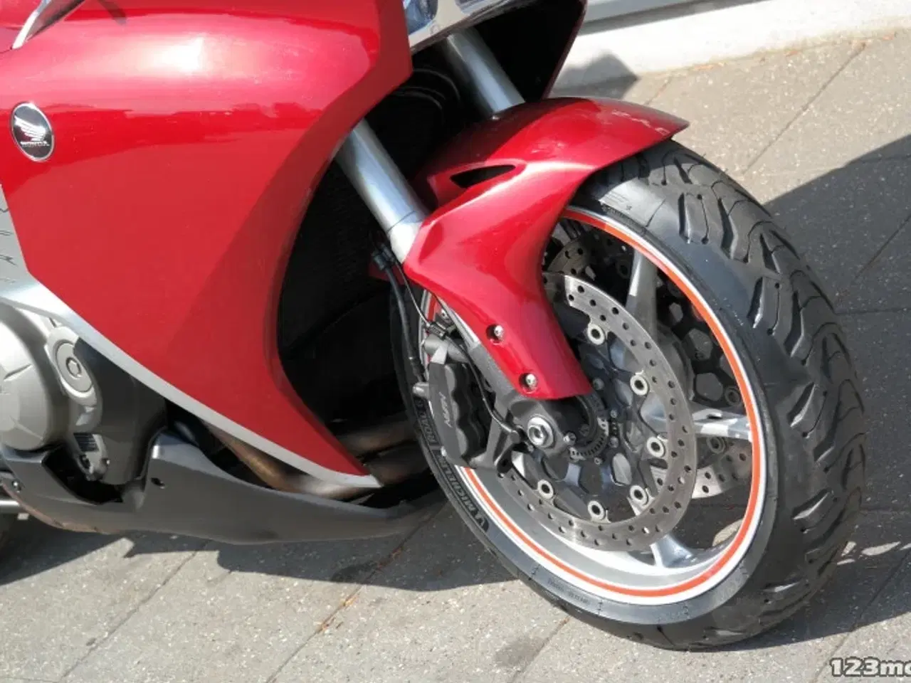Billede 13 - Honda VFR 1200 F MC-SYD       BYTTER GERNE