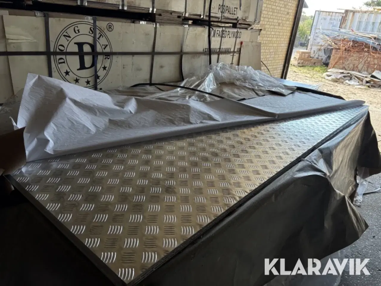 Billede 3 - Dørkplader i aluminium , skridsikre - 10 styk.