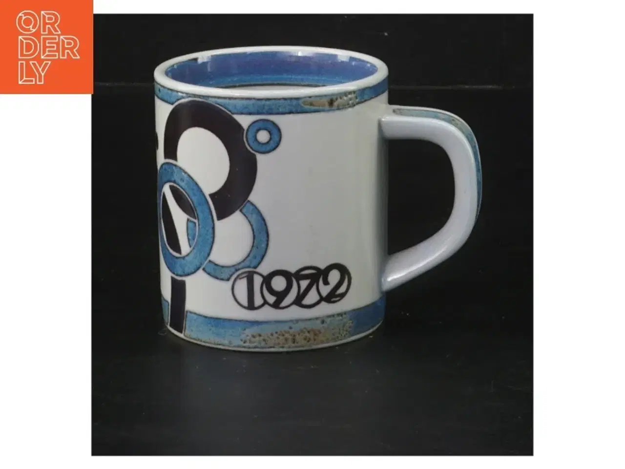 Billede 1 - Keramik krus med årstal 1972 (str. Ø 6,5 cm længde 7,5 cm)