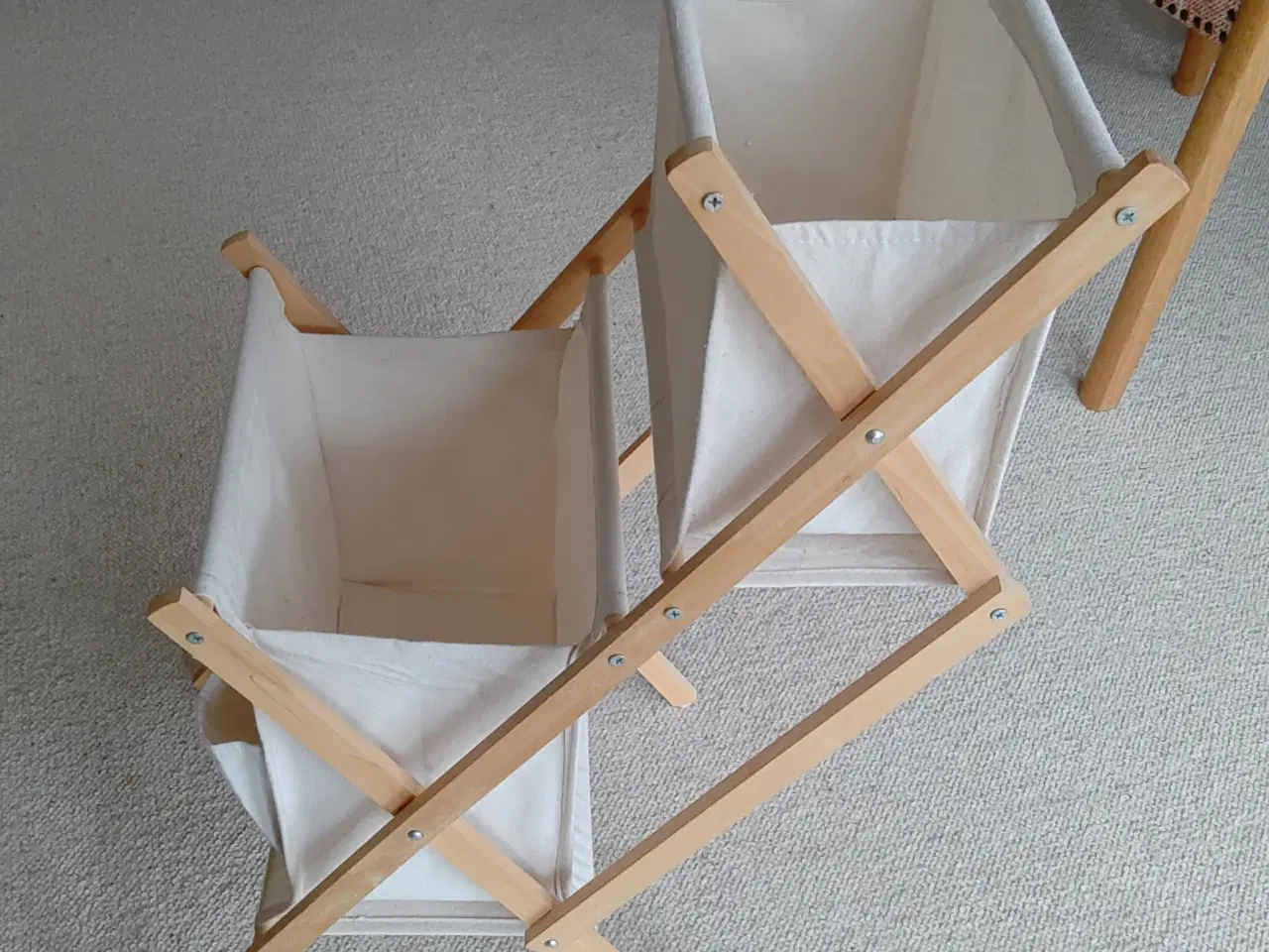 Billede 1 - Praktisk magasinholder