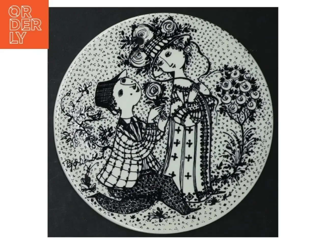 Billede 6 - Bjørn Wiinblad porcelænstallerkener fra Nymlle (str. Ø. 15 cm. 4 styk)