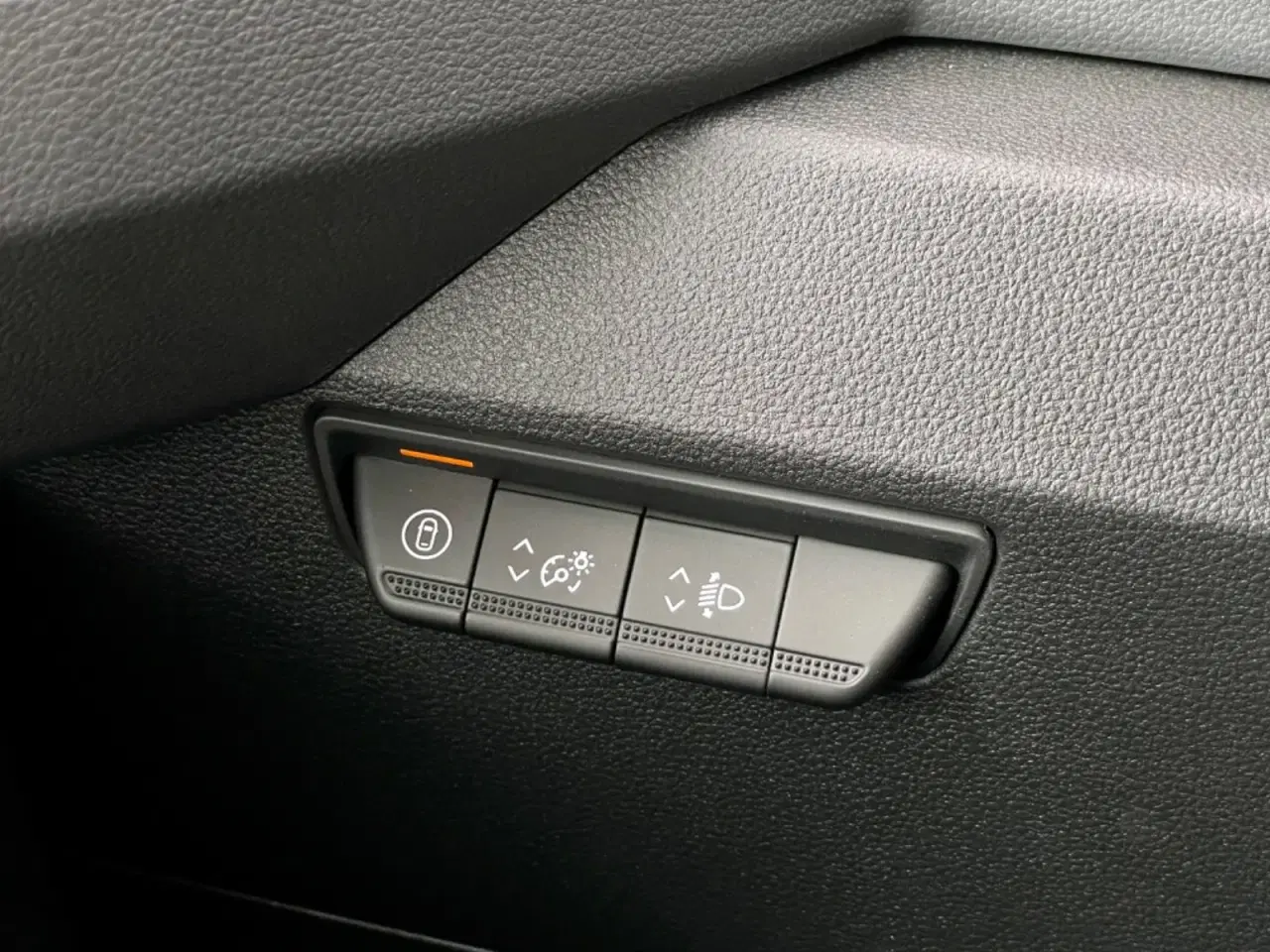 Billede 16 - Renault Master V T35 87 E-Tech L2H2 Kassevogn Tekno