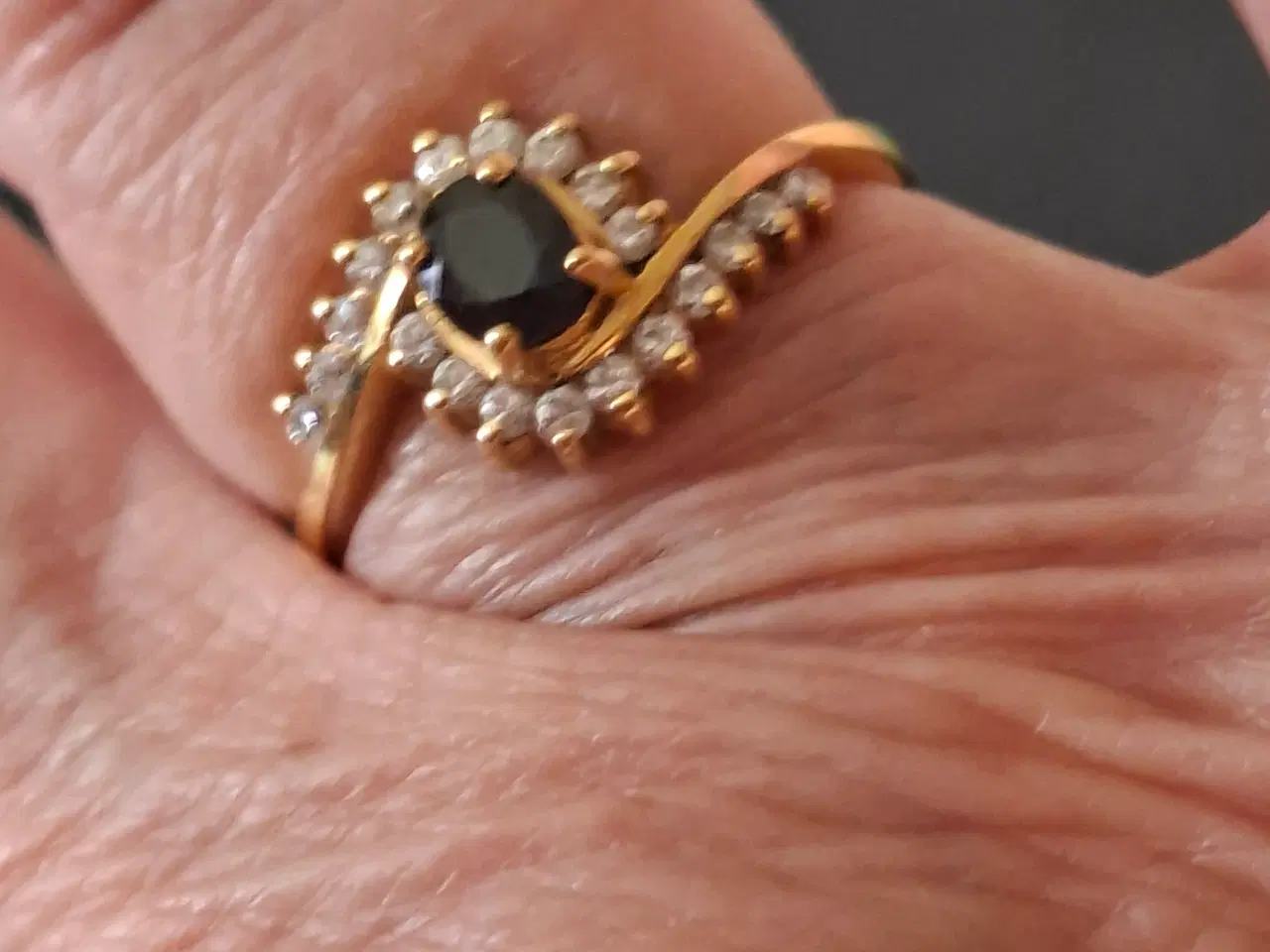 Billede 5 - Safir og diamant ring 18 kt. guld