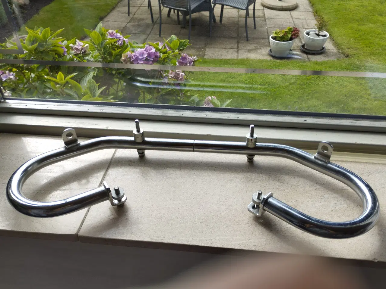 Billede 3 - Motor bøjle, ved ikke lige hvad den passer til ?