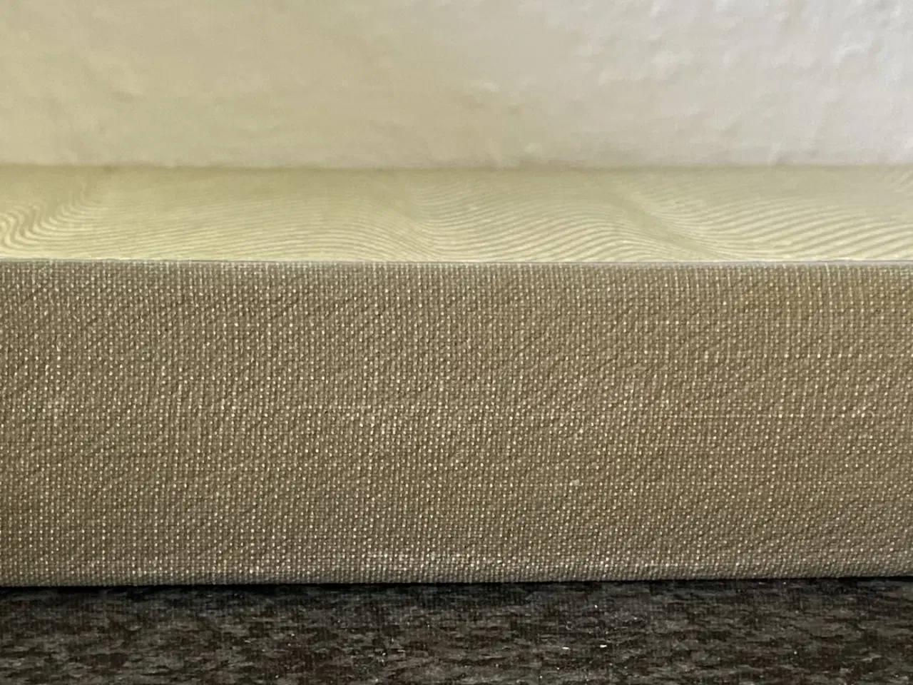 Billede 1 - Andrew Ewart bog