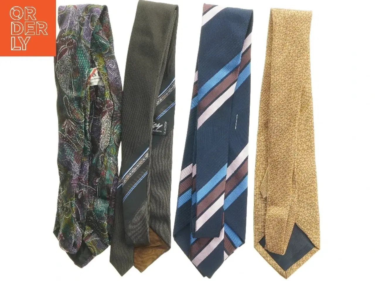 Billede 3 - Fire forskellige slips (str. 120 cm)
