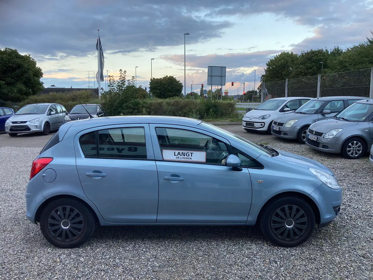 Billede 2 - Opel Corsa Nysyn Meget pæn Med lav km