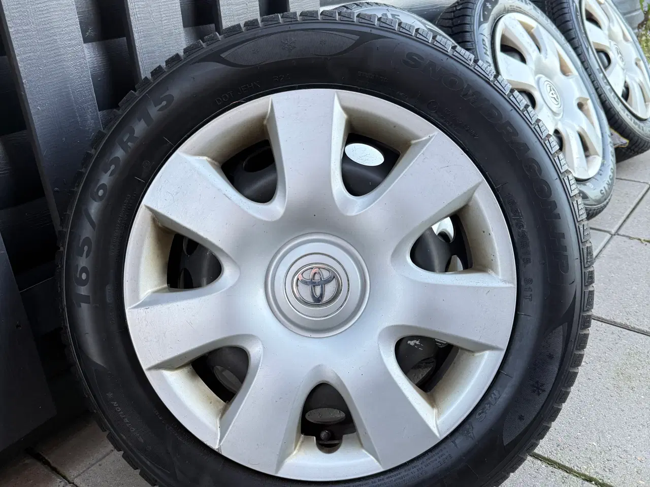 Billede 2 - 15" 4x100 stålfælge med nye Imperial vinterdæk