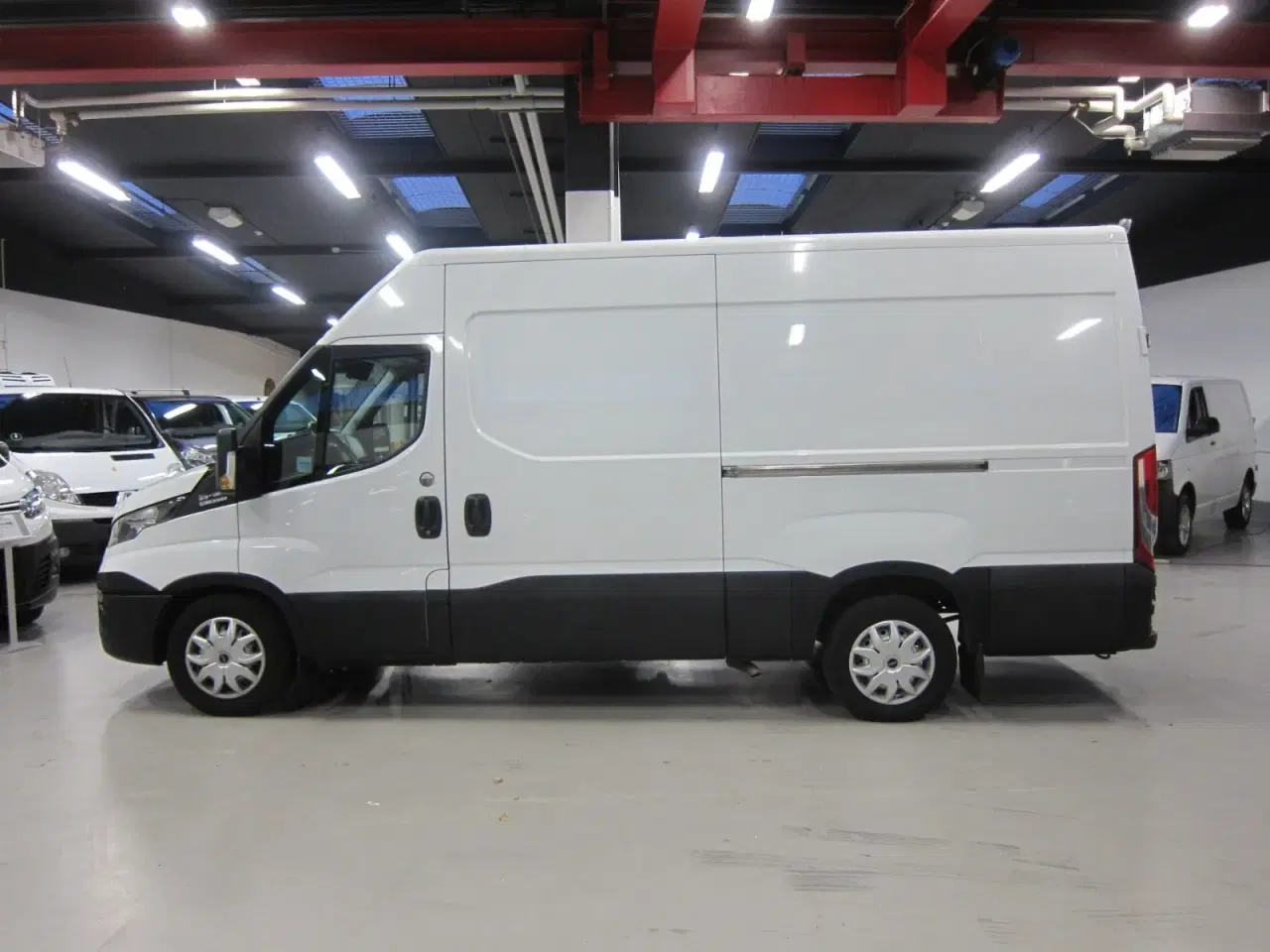 Billede 3 - Iveco Daily 3,0 35S18 12m³ Van AG8