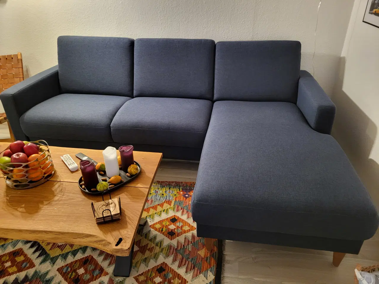 Billede 2 - Flot sofa med chaiselong