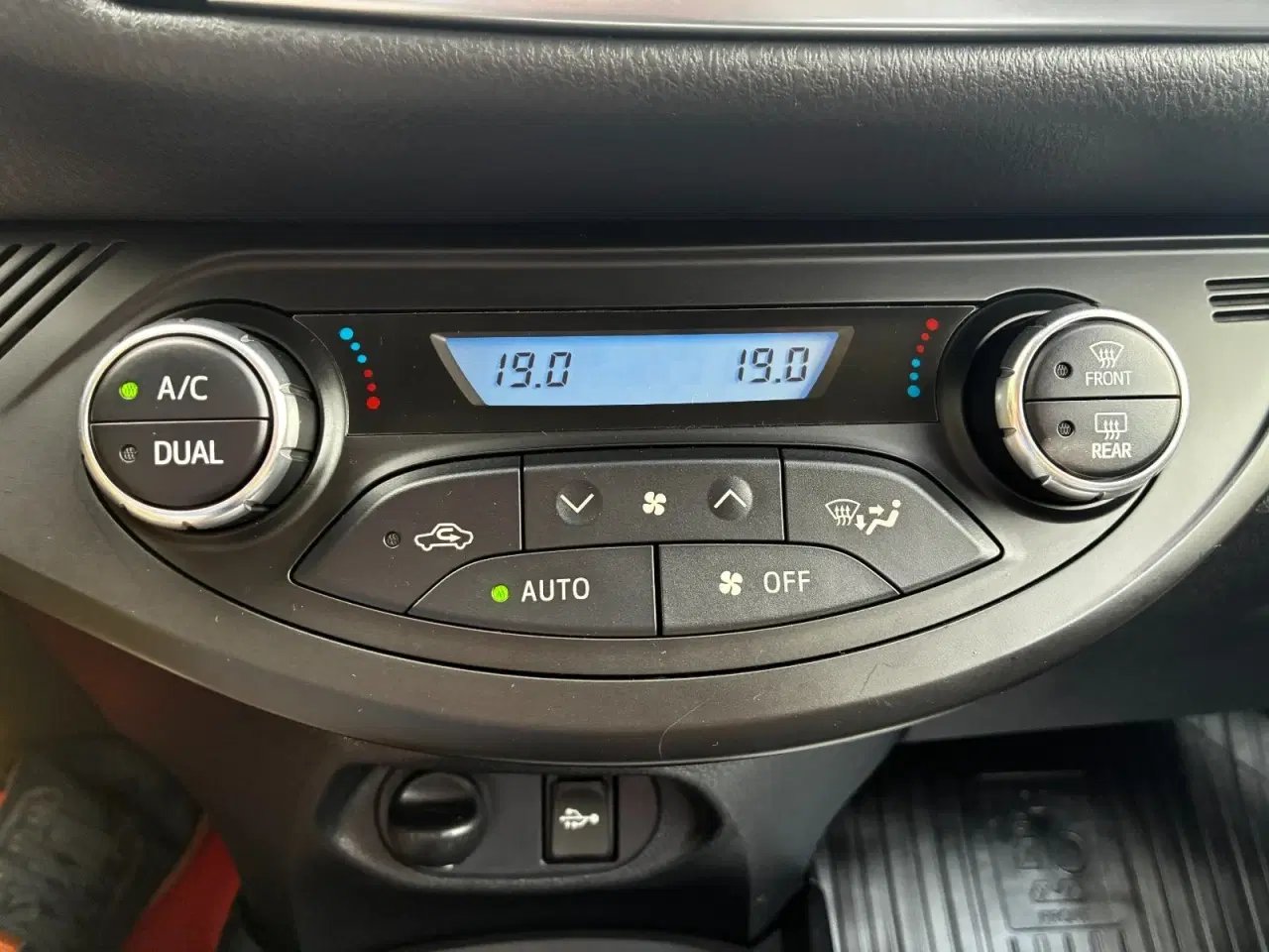 Billede 12 - Toyota Yaris 1,5 Hybrid H2 Komfort e-CVT Van
