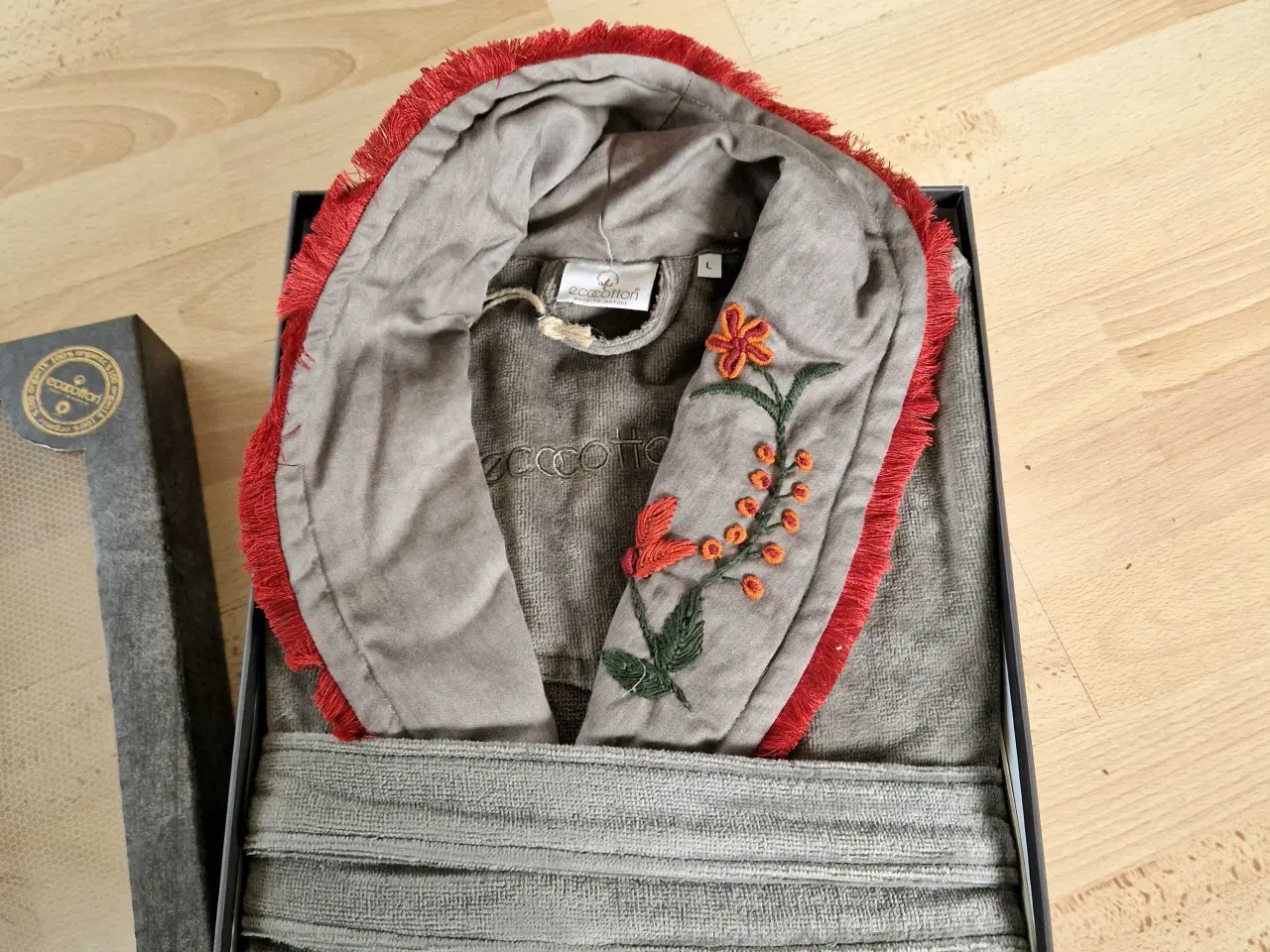 Billede 5 - Super flot badekåbe I økologisk bomuld