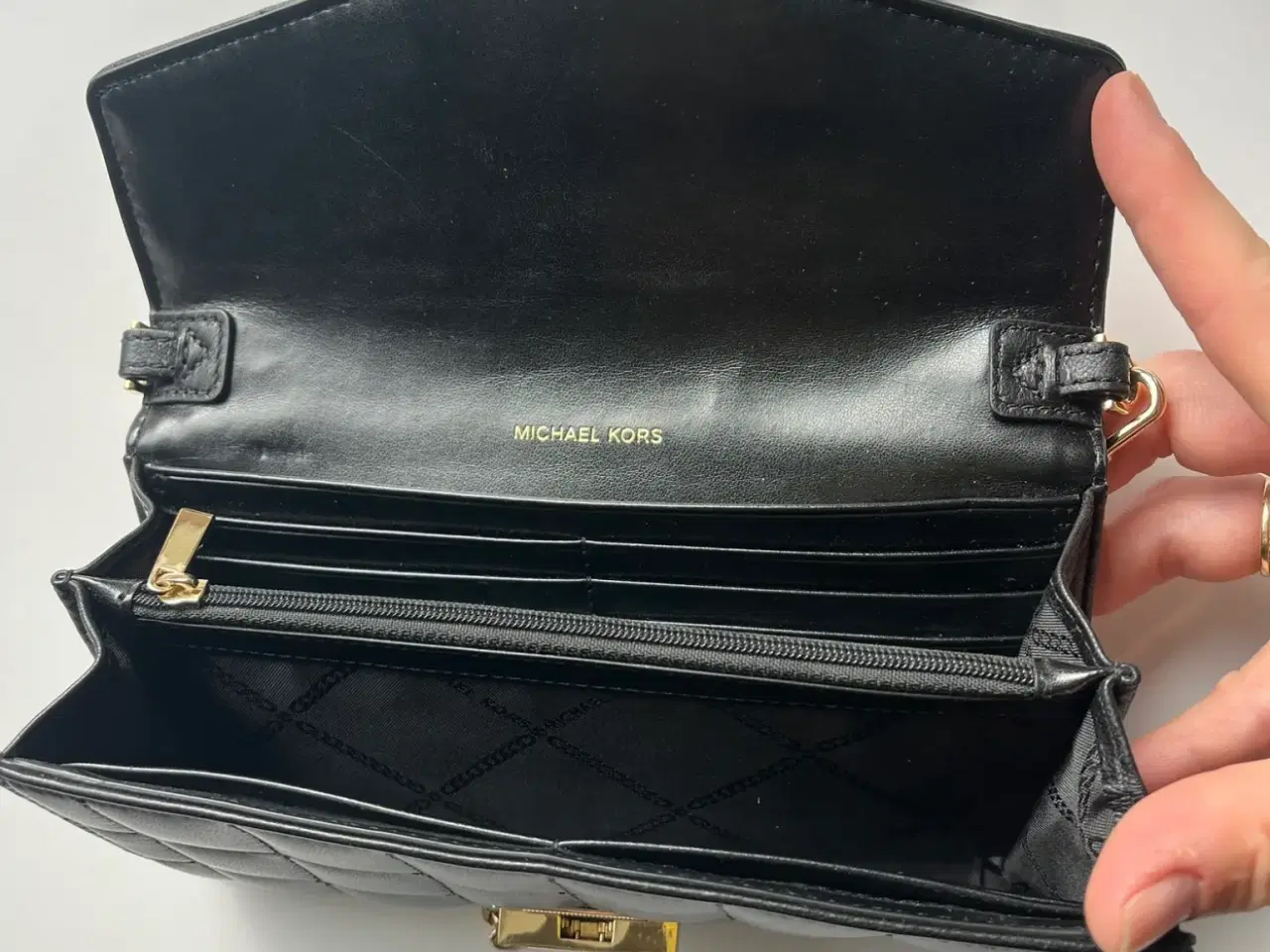 Billede 5 - Michael Kors Crossbody i læder 