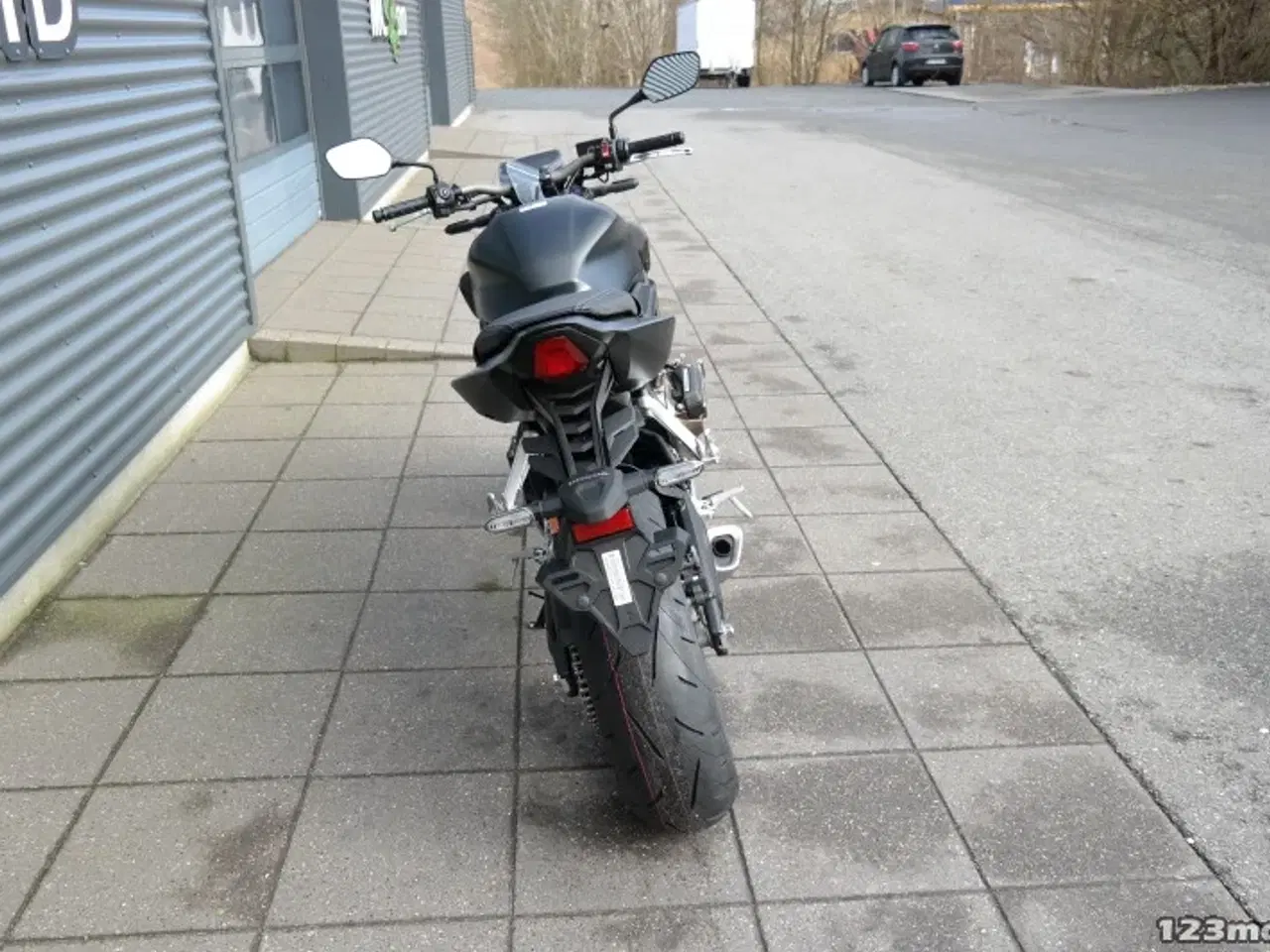 Billede 4 - Honda CB 650 R E-Clutch MC-SYD       BYTTER GERNE