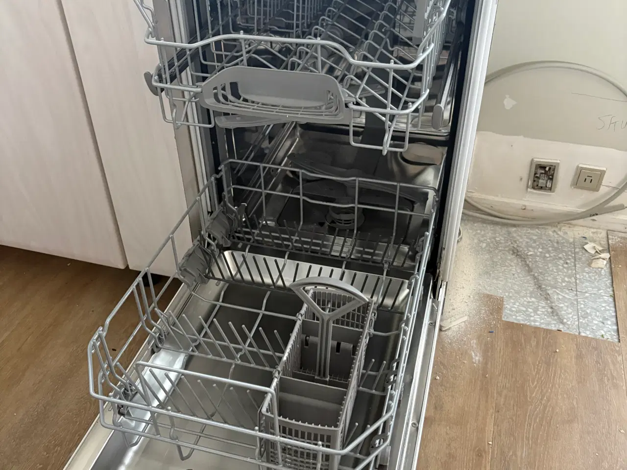 Billede 2 - Opvaskemaskine Bosch B: 450