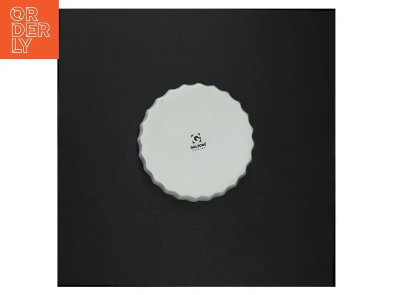 Billede 2 - Hvid porcelænsfad fra Galzone Denmark (str. 12 x 3 cm)