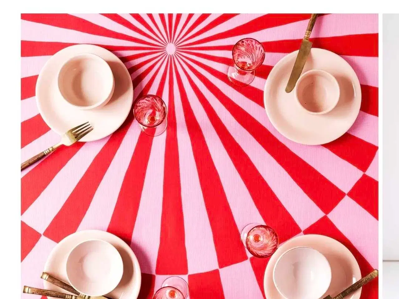 Billede 1 - Cirkusdug fra Langkilde & Søn