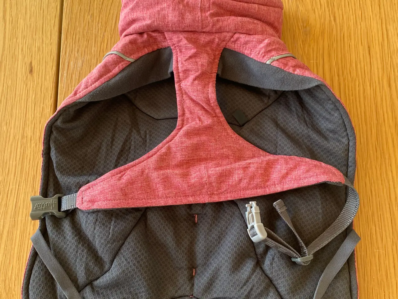 Billede 2 - Hundesele og jakker