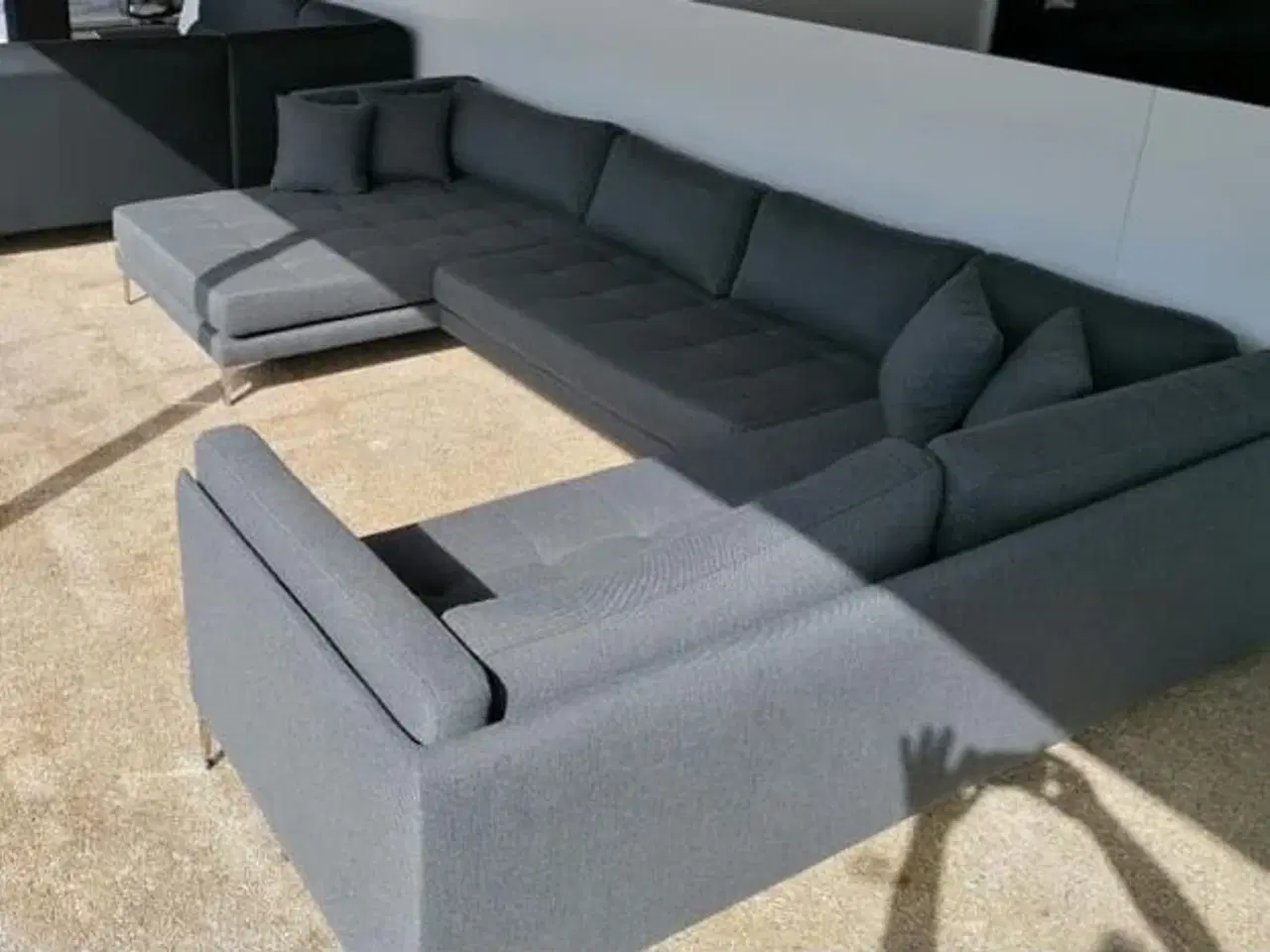 Billede 4 - 'U' Shaped Grey Sofa 