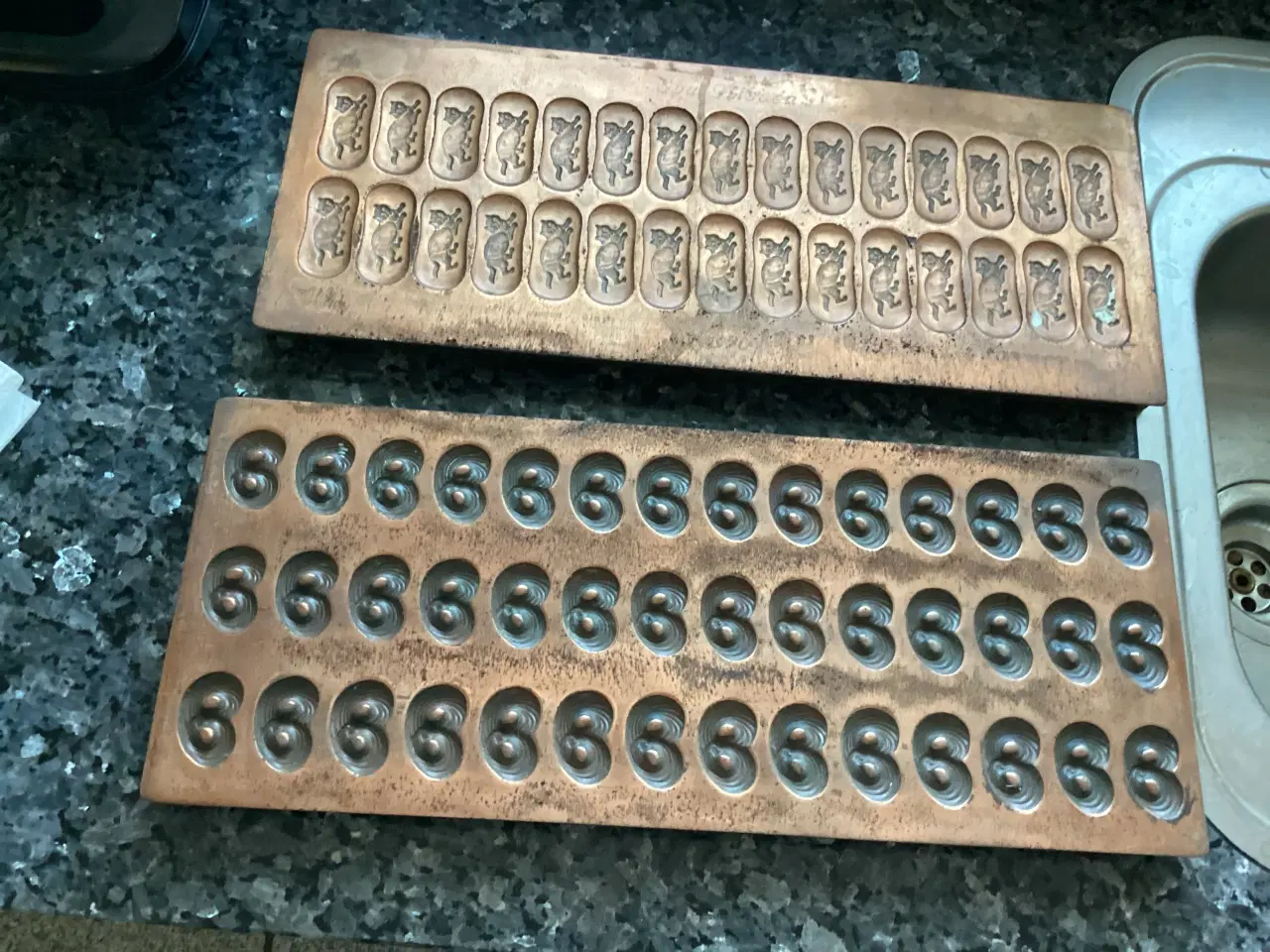 Billede 1 - TOMS. CHOKOLADEFORME RETRO