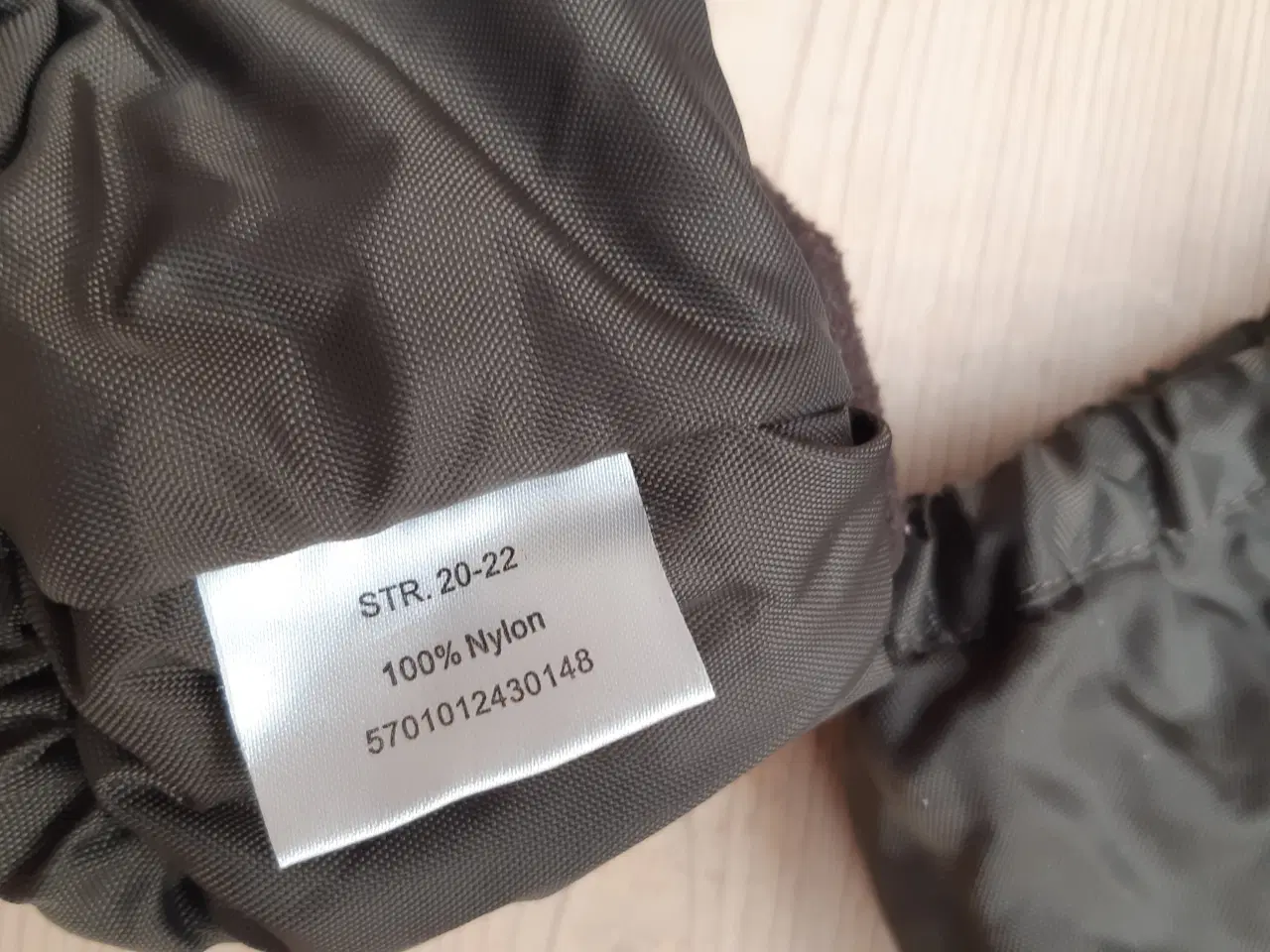 Billede 3 - STR 80, 92, 98 og futter str 20 - 22 - MERINOULD