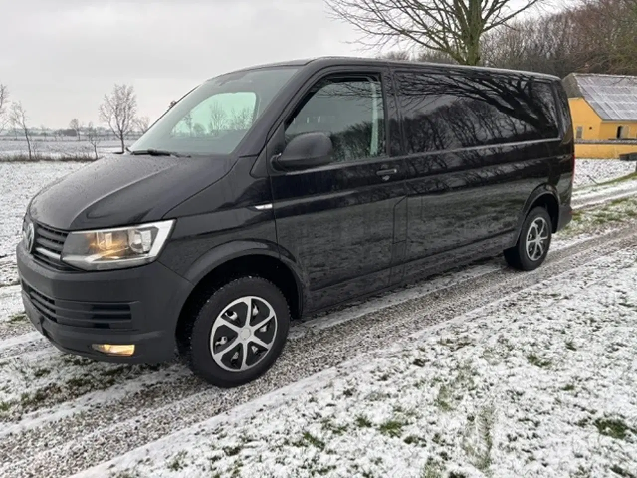 Billede 1 - VW Transporter 2,0 TDi 150 kassevogn DSG lang BMT 