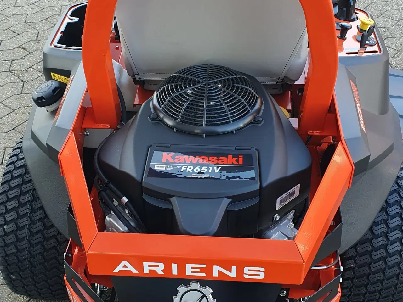 Billede 4 - Ariens Zeroturn Ikon 42 TILBUD