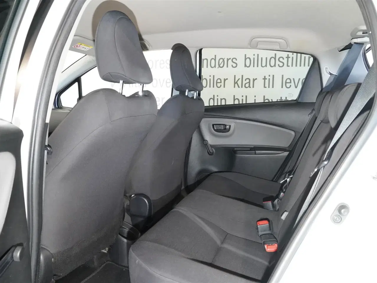 Billede 11 - Toyota Yaris 1,0 VVT-I T1 Style Air 69HK 5d