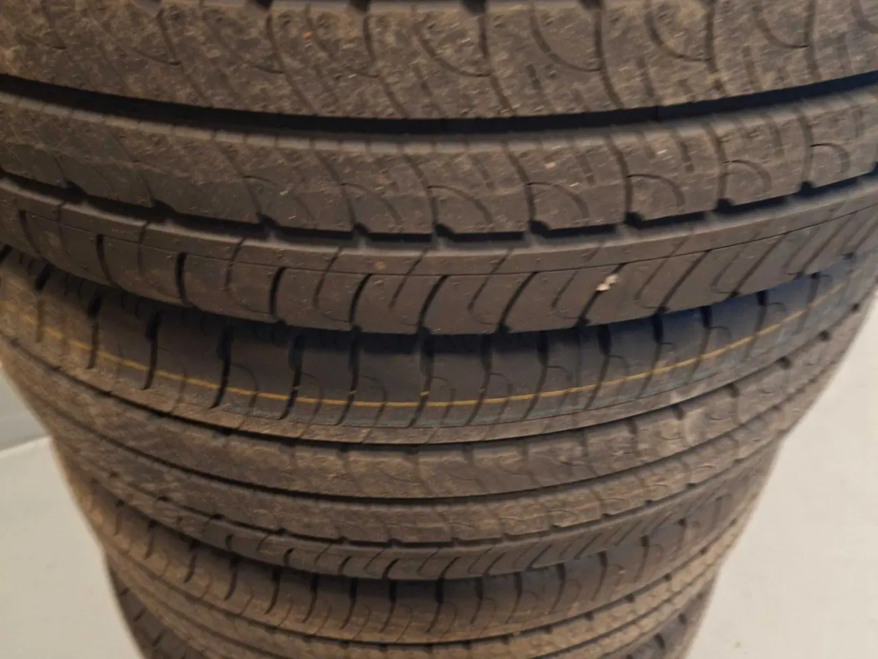 Billede 5 - Alufælge med dæk Ford Transit Custom 16 tommer nye