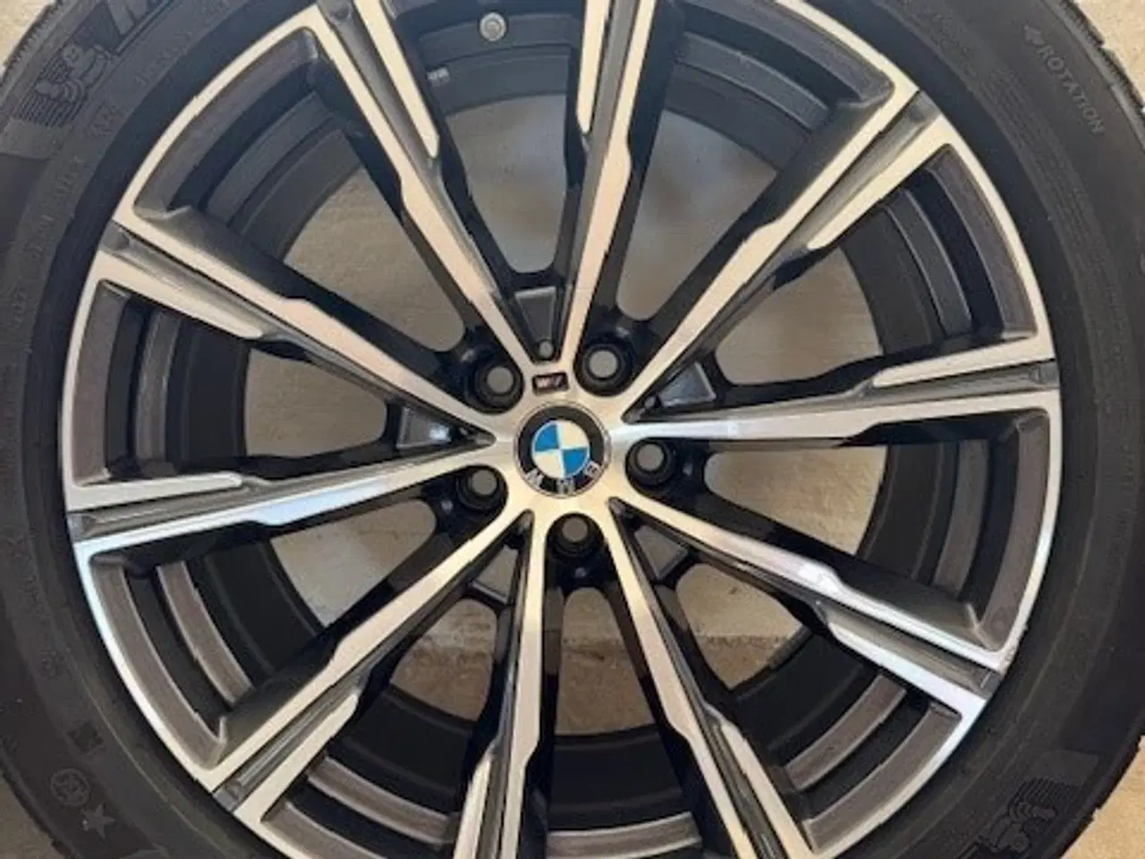 Billede 1 - BMW X5 45e Vinteralufælge m/dæk