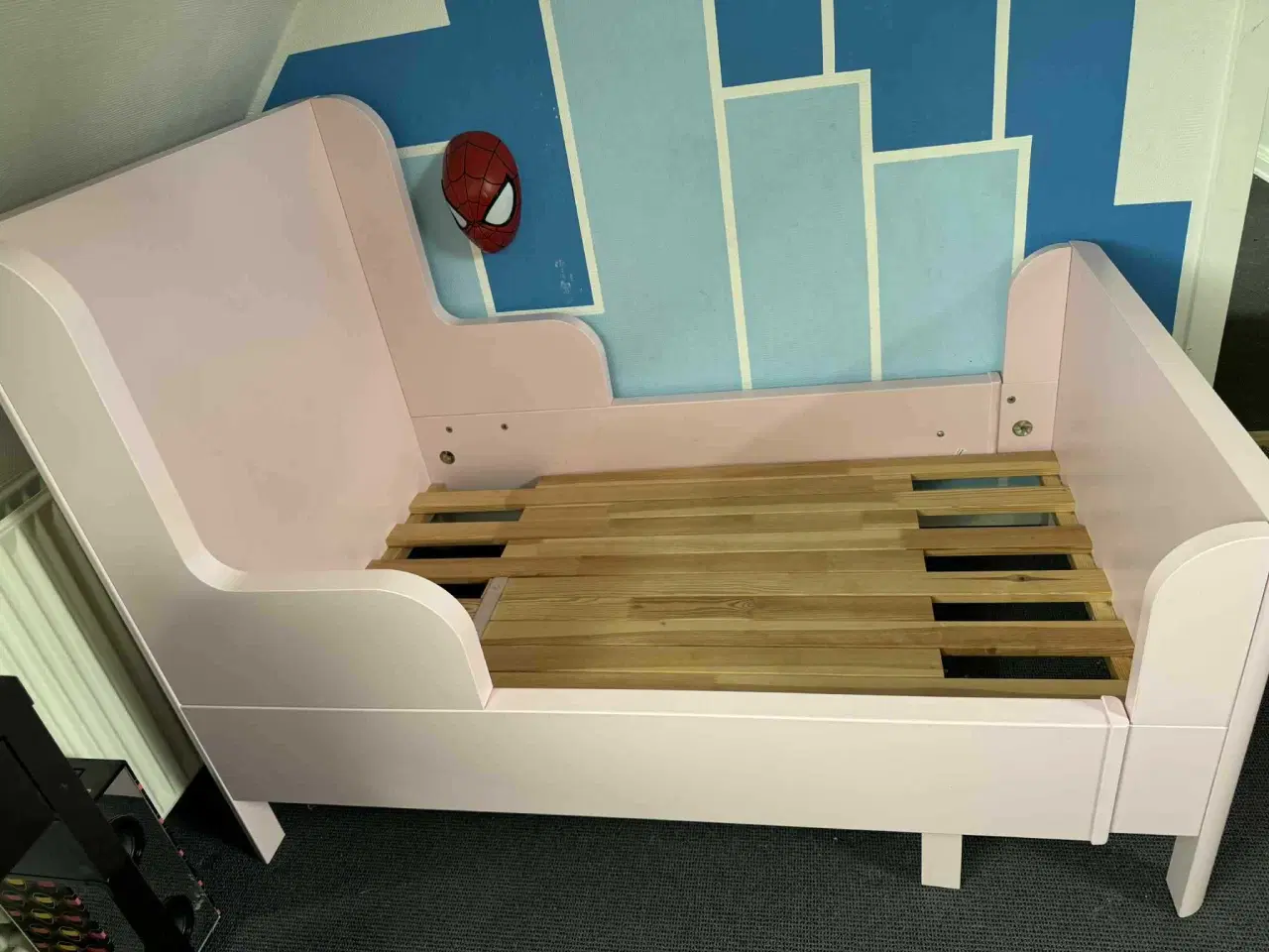 Billede 3 - Sengestel fra ikea 