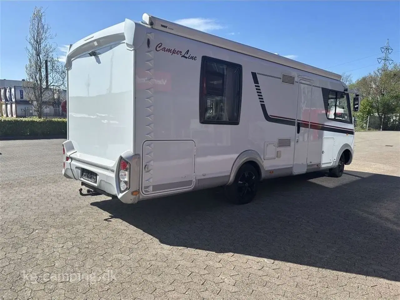 Billede 4 - 2015 - LMC I 745   Fin Helintegrerede autocamper med masser af udstyr.