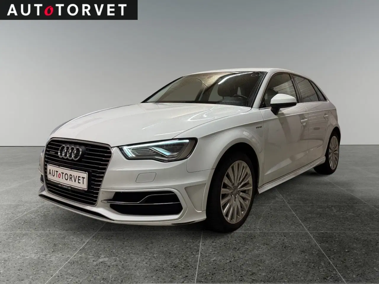Billede 1 - Audi A3 1,4 e-tron Ambiente Sportback S-tr.