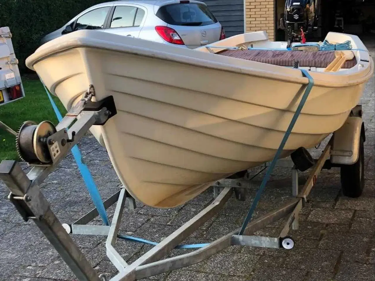 Billede 2 - Super fin jolle Crescent med motor og trailer
