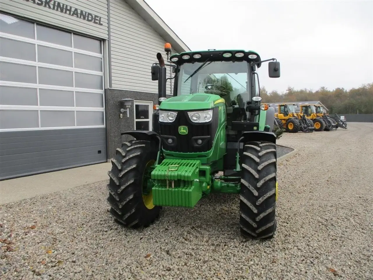 Billede 15 - John Deere 6135R Krybegear, TLS Affjedret foraksel og affjedret kabine