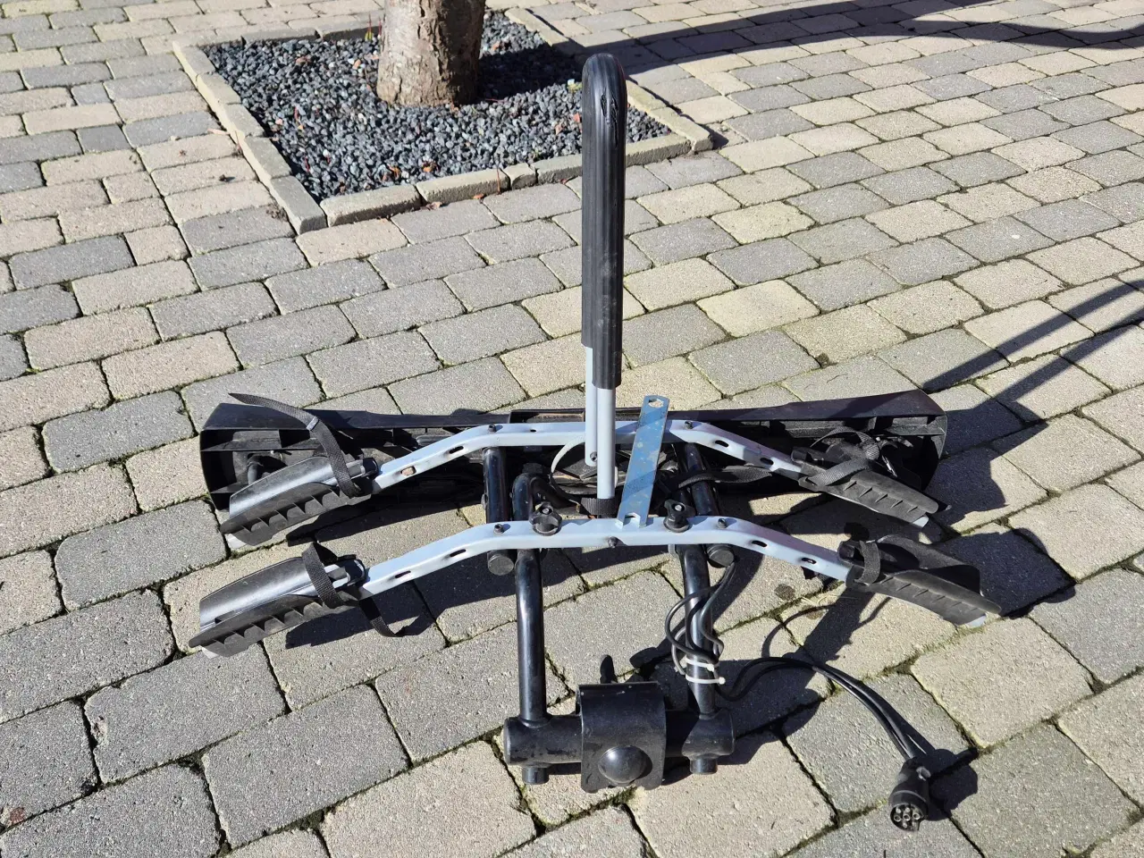 Billede 1 - Thule cykelholder til bil