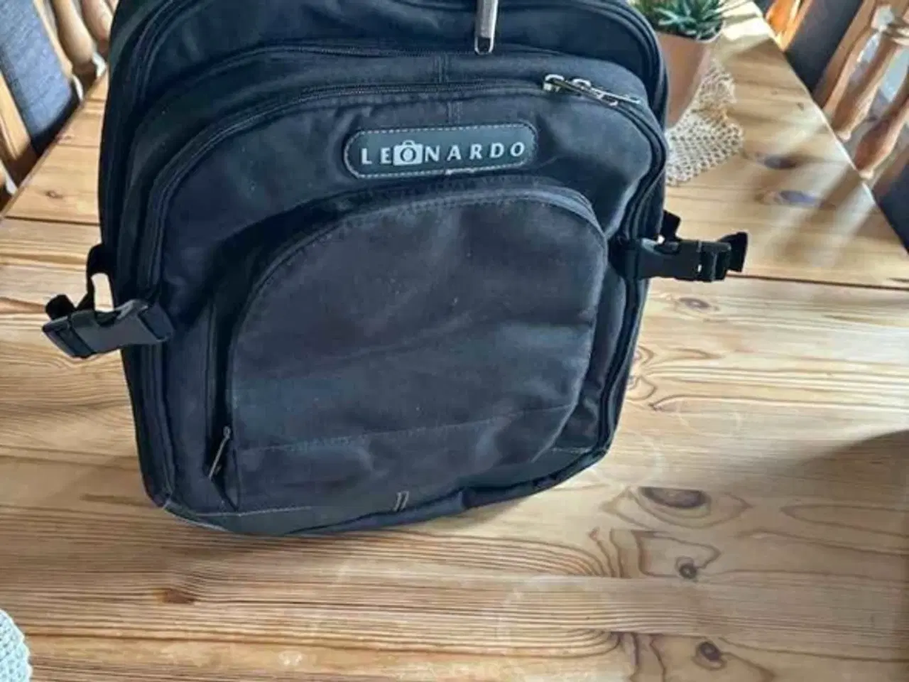 Billede 2 - Rygsæk / Computertaske